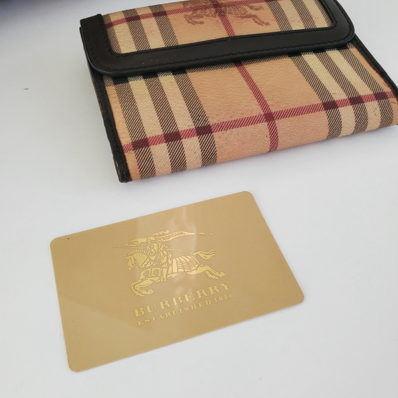 Burberry wallet - Picture 2 of 16